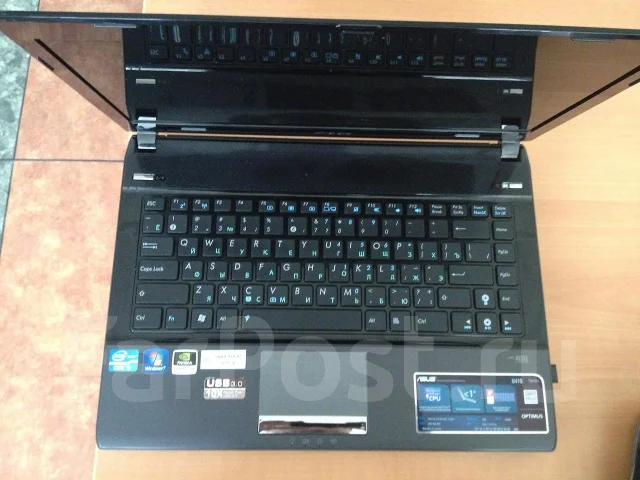 ASUS U41SV. WiFi: 1, Bluetooth: 1 ����