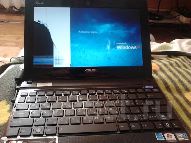 ASUS Eee PC X101H. 1,7����, ��� 1024 ��, ���� 120���, WiFi: 1 ����