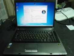 Roverbook. 15.4", ��� 1024 ��, ���� 60 ��, WiFi