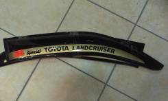 Ветровик. Toyota Land Cruiser