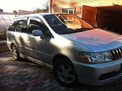 Nissan Bassara. �������, 4wd, 2.4, ������
