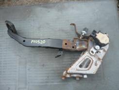 Педаль тормоза. Toyota Prius, NHW20 Двигатель 1NZFXE