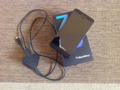BlackBerry Z10. �����