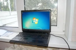 Fujitsu LIFEBOOK. 2,4����, ���� 250���, WiFi: 1 ����
