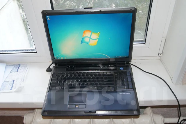 Fujitsu LIFEBOOK. 2,4����, ���� 250���, WiFi: 1 ����