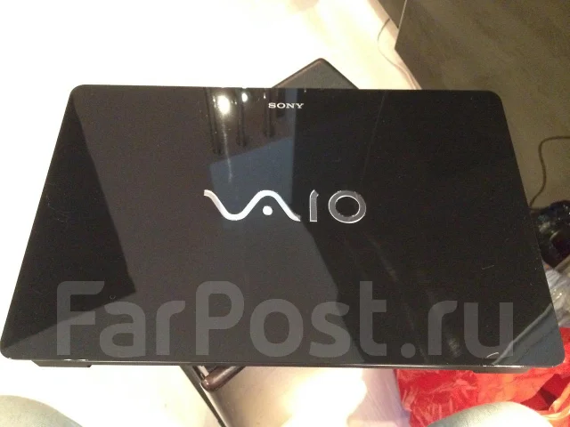 Sony VAIO VPC-F23Z1R. 2,2����, ��� 8 ��, ���� 750���, WiFi: 1, Bluetooth: 1, ����������� �� 3��. ����