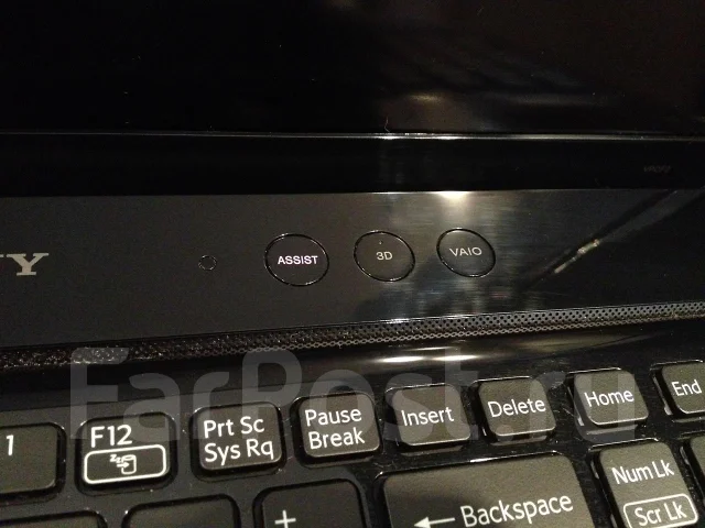 Sony VAIO VPC-F23Z1R. 2,2����, ��� 8 ��, ���� 750���, WiFi: 1, Bluetooth: 1, ����������� �� 3��. ����