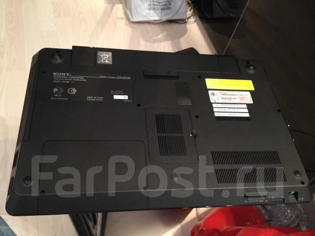 Sony VAIO VPC-F23Z1R. 2,2����, ��� 8 ��, ���� 750���, WiFi: 1, Bluetooth: 1, ����������� �� 3��. ����