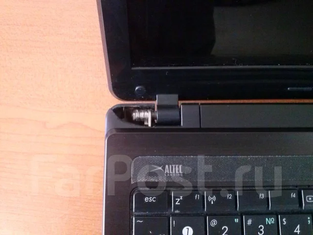 ASUS K53BY. ��� 2048 ��, ���� 320���, WiFi: 1, Bluetooth: 1, ����������� �� 4��. ����