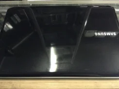 Samsung RV508 ����