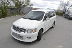 Nissan Bassara. �������, ��������, 2.4, ������ ����