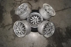 BBS. 7.0x16", 5x114.3 ����
