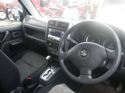 Интерьер. Suzuki Jimny Wide
