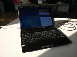 ASUS Eee PC 1201HA. 1,3����, ��� 2048 ��, ���� 250���, WiFi, Bluetooth, ����������� �� 8��. ����
