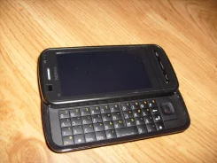 Nokia C6-00