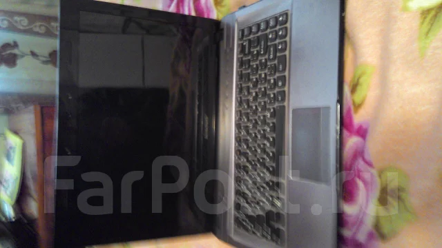 Lenovo IdeaPad Y470. 2,3����, ��� 4 ��, ���� 600���, ����������� �� 4��. ����