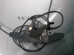 Замок капота. Toyota Avensis, AZT250, AZT250L, AZT250W, AZT251, AZT251L, AZT251W, CDT250, ZZT250, ZZT251, ZZT251L Двигатели: 1AZFE, 1AZFSE, 1CDFTV, 1Z...