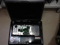 Toshiba Satellite A300-22X. 2,0����, WiFi ����