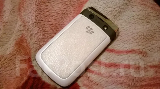 BlackBerry Bold 9700. �/� ����