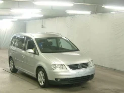 Volkswagen Touran. AXW ����