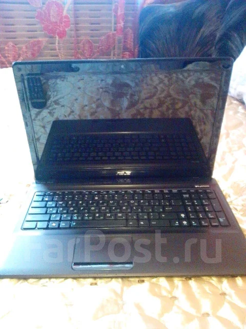 ASUS X52JE. 2,7����, ��� 4 ��, ���� 320���, WiFi: 1, ����������� �� 1��. ����