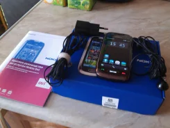 Nokia C7-00. �/� ����