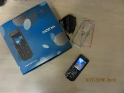 Nokia 7500 Prism. �/�