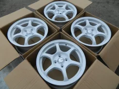 Advan. 6.5x15", 4x100, ET38 ����