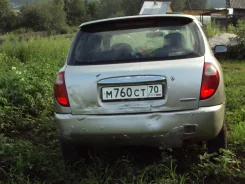Daihatsu Storia ����
