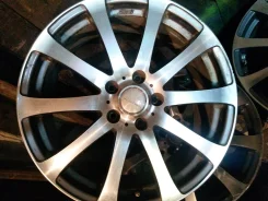 Vertini. 7.5x18", 5x114.3, ET55 ����