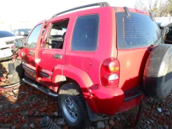 Jeep Liberty ����