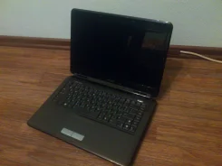ASUS K40IJ. 1,8����, ��� 2048 ��, ���� 250���, WiFi