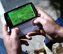Sony Ericsson Xperia Play ����