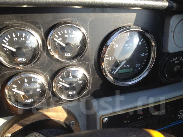 Larson. 1993 ���, ����� 8��., ��������� ������������, ������ ����