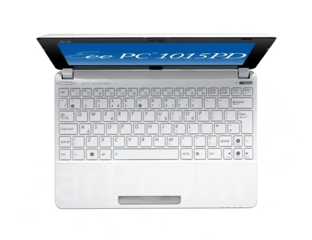 ASUS Eee PC. 1,6����, ��� 1024 ��, ���� 250���, WiFi: 1, Bluetooth: 1, ����������� �� 7��. ����