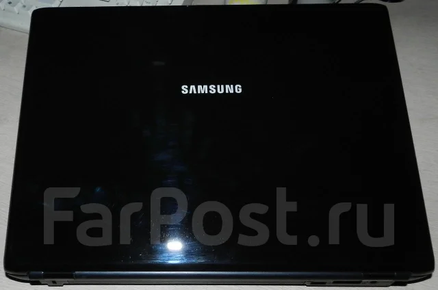 Samsung R510. 2����, ��� 2048 ��, ���� 160���, WiFi: 1, Bluetooth: 1, ����������� �� 2��. ����