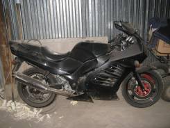 Suzuki RF 400R