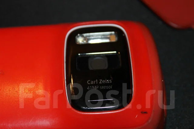 Nokia 808 PureView. �/� ����