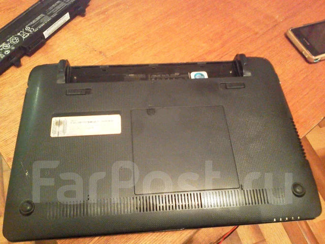 ASUS Eee PC 1215P. 1,6����, ��� 2048 ��, ���� 320���, WiFi: 1, Bluetooth: 1, ����������� �� 5��. ����