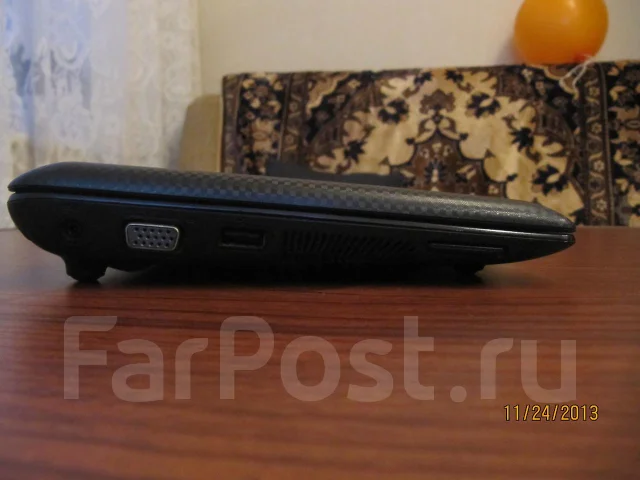 ASUS Eee PC 1001PX. 1,6����, ��� 1024 ��, ���� 250���, WiFi: 1, ����������� �� 8��. ����