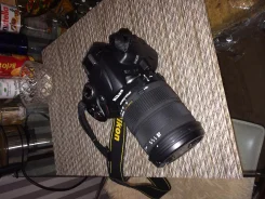 Nikon D5000 ����