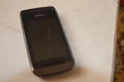 Nokia Asha 305