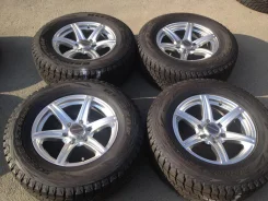 Urban Racing. 7.5x17", 6x139.7, ET25 ����