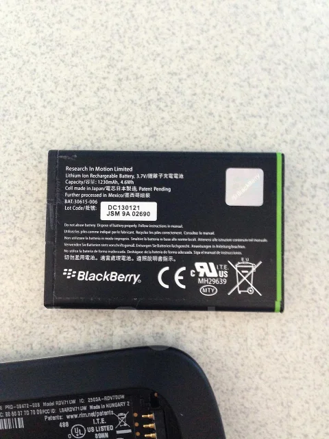 BlackBerry Bold 9900 ����