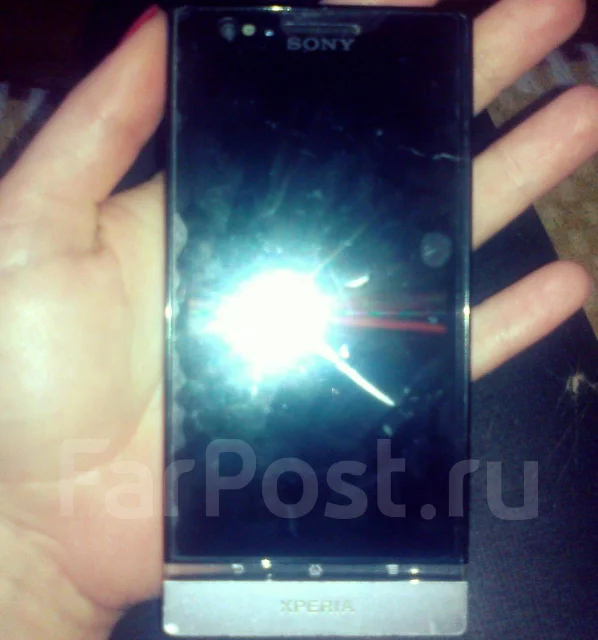 Sony Xperia P. �/� ����