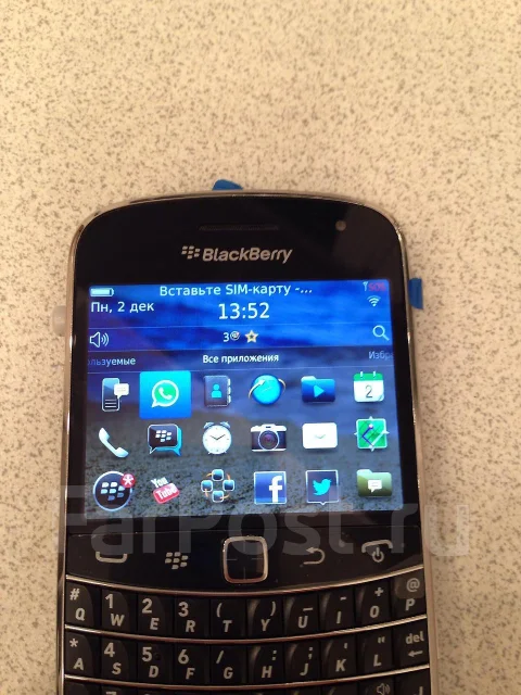 BlackBerry Bold 9900 ����