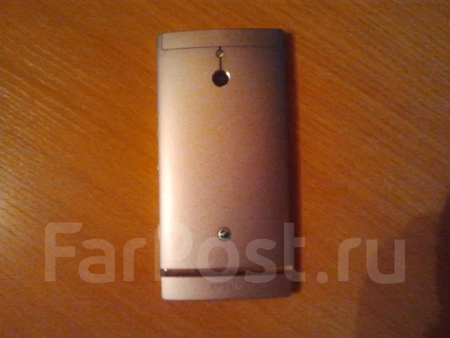 Sony Xperia P ����