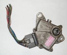 Селектор кпп. Toyota: Corolla, Ipsum, Cynos, Corolla II, RAV4, Sprinter Trueno, Nadia, Corona, Carina E, Avensis, Corolla Spacio, Tercel, Corsa, Corol...