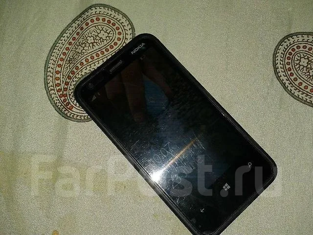 Nokia Lumia 620. �/� ����