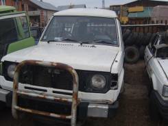 Стекло лобовое. Mitsubishi Pajero